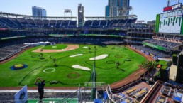 The Links at Petco Park Right Field